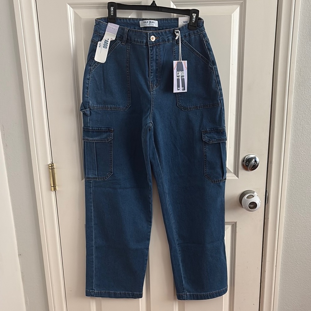 Wax jean- Woman’s Blue Cargo Jeans size 9/29